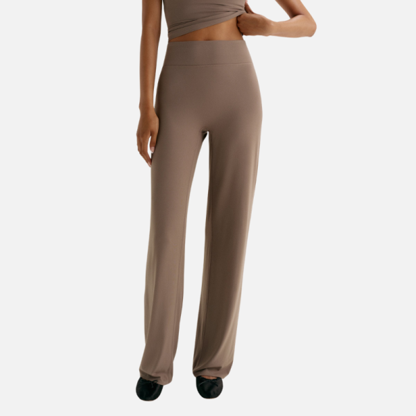 Straight Leg Yoga Pants - Walnut Brown